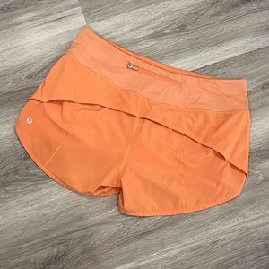Lululemon Speed-Up mid-rise 4” shorts